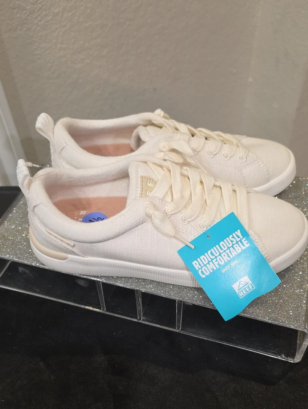 Reef Neptune Alana Cushioned Sneakers- White